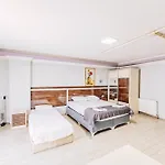 Diamond Suites Residence
